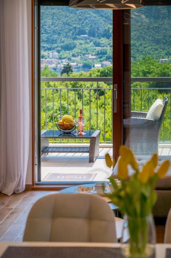Montefiori Lux View Apartment Kotor Buitenkant foto